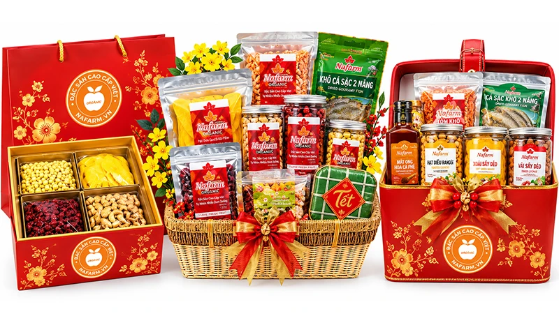Bộ sưu tập hộp quà và giỏ quà Tết Đặc Sản NaFarm